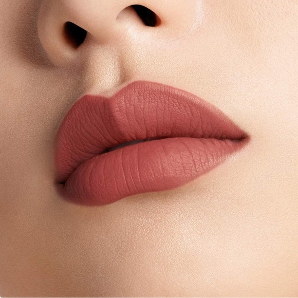 TOM FORD. Liquid Lip Luxe Matte.Color: 100 - brown with rosy tones. NIB - Picture 5 of 6
